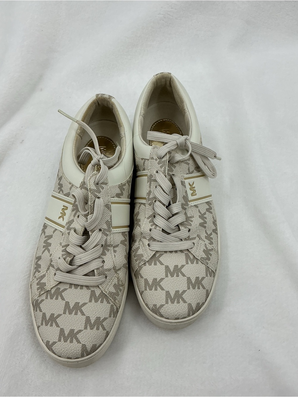 Michael Kors Cream & Beige MK Monogram Lace-Up Sneakers B17